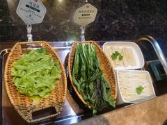 -七欣天香辣蟹火锅(上海银亿滨江店)