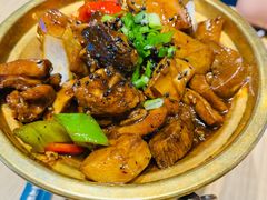 黑椒蘑菇鸡-梨花牛肉汤饭(仁恒伊势丹店)