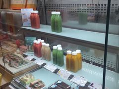 非浓缩复合果汁-好利来(乐堤港店)