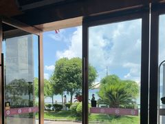 -鹰龙海畔度假酒店(咸祥店)