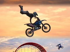 -泰达航母主题公园