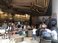 -星巴克臻选(成都太古里店)