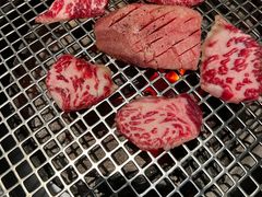 -铭牛烧肉·和牛海鲜自助(高新月牙湖店)