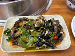 -广味炭炉鸡煲(宝业路分店)