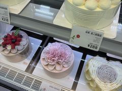 -花花卷卷·鲜食蛋糕(静安久光百货店)