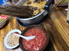 -咏勝锑锅麻辣烫(净居寺路总店)