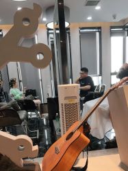 -TOP HAIR SALON