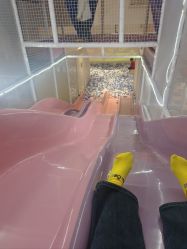 -奈尔宝·儿童乐园·亲子餐厅(华采天地店)