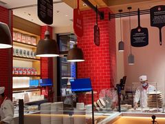 -城市大道红炉披萨烘焙坊