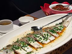 赣鄱葱香白鱼-观宴·品质赣菜(高新大道店)