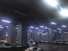 -e赛道卡丁车