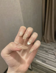 -CM.Nail美甲美睫
