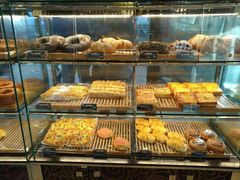 面包甜点陈列柜-味多美蛋糕(马家堡永辉店)