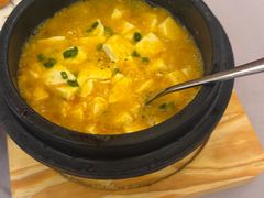 蟹黄烩豆腐-银都上海菜馆(粤海东路店)