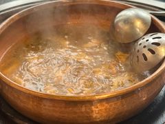 -阿山卓·野生菌火锅·纳西火塘烤肉