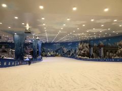 -长沙湘江冰雪世界