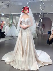 -艾米丽婚纱礼服