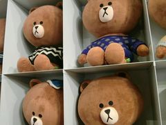 -LINE FRIENDS Garosu-gil Flagship Store