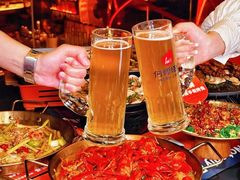 -何师烧烤Pro ·江湖川菜·小龙虾·精酿(太古里旗舰店)