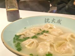 刀鱼馄饨-沈大成(南京东路店)