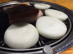 白洋葱-唯成•韩国炭火烤肉 유성고기