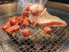 -肉甲韩国木炭烤肉(新壹街1店)