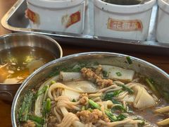 -老仓醋米线(万达店)