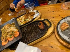 -老东镇啤酒屋海鲜加工·蒸汽海鲜·海鲜烧烤(台东店)