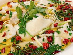 沸腾鱼-旭龙鱼头王(航华店)