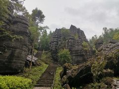 -梭布垭石林景区