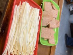 -地锅公社·现炒地锅鸡·地锅鱼·夜宵(罗锦路店)