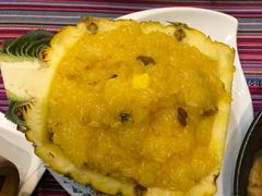 -香巴拉云南餐厅(华莱坞店)