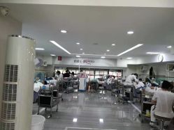 -痘博士昆明·国际祛痘领跑品牌