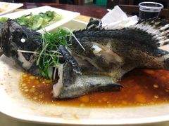 -四川小胡子海鲜(丁村万人海鲜广场店)