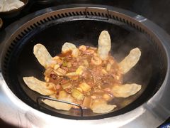 -锅来乐地锅鸡(安亭店)