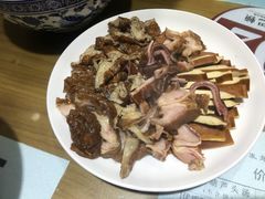-天发芽·何记葫芦头泡馍·老字号(小南门店)