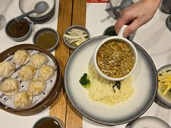 -馋三尺蟹粉小笼(人民广场店)