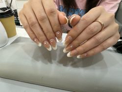 -雅洁美甲美睫