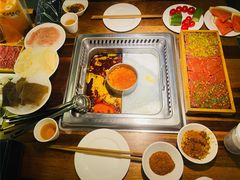 -巴邑火锅·夜宵(港隆广场店)