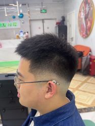 -秦·专注剪发