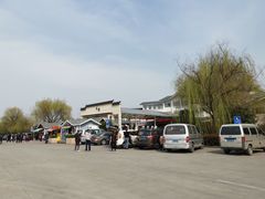 -平望服务区·停车场