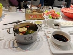 -德天肥牛海鲜火锅(城西银泰店)