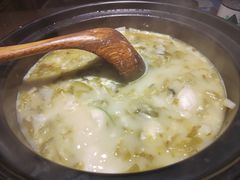 -九锅一堂酸菜鱼(学府凯德店)