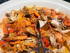 -领鲜活海鲜榴莲自助火锅(东门店)