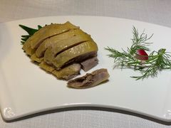 特色脆皮咸鸡-粤麓轩餐厅(中信泰富广场店)
