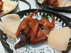 秘制脆皮乳鸽-避风塘(江桥万达店)