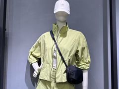 -迪桑特DESCENTE(青岛山东路万象城店)