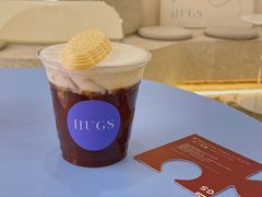 钻入云里-HUGS coffee(东区店)