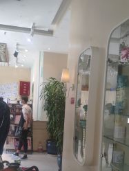 -卡尔诗·科技美肤连锁