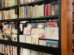 -西西弗书店&矢量咖啡(壹方购物中心店)